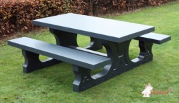 Picknickset aus Beton in Anthrazit für den Außenbereich